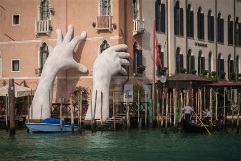 Die Biennale di Venezia: Renaissance-Inspirationen und Avantgarde-Kunstwerke im 21. Jahrhundert