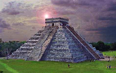 Die Eroberung von Chichén Itzá: Maya-Architektur trifft auf toltekische Expansion